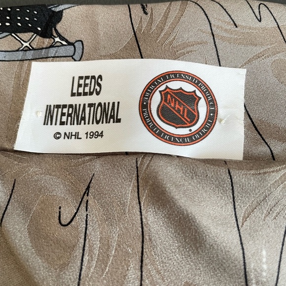 Calgary Flames Taz Tie - Picture 3 of 3